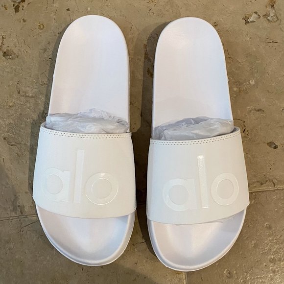 ALO Yoga Shoes - Alo Women's It Slide Size 8 NWT